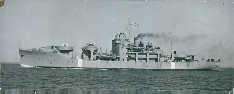 Ãlvnabben has only taken five months to build up the kÃ¶ln coverage. Here she is seen on a test tour. - 5 June 1943 - Vintage Photograph