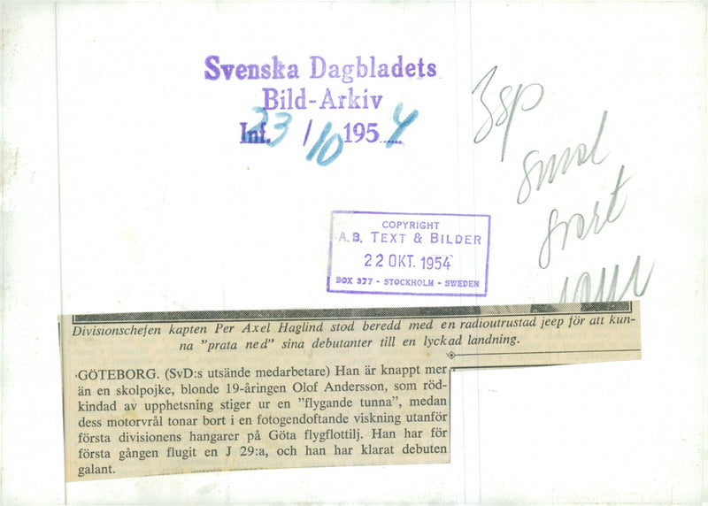 Swedish Military Air Defense The Flying Barrel j-29_s-29 - Vintage Photograph