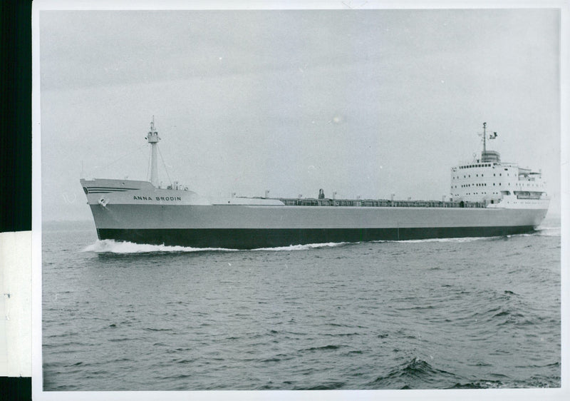 The loading ship M / S Anna Brodin on delivery from the Ãresundsvarvet to Rederi AB Disa - Vintage Photograph