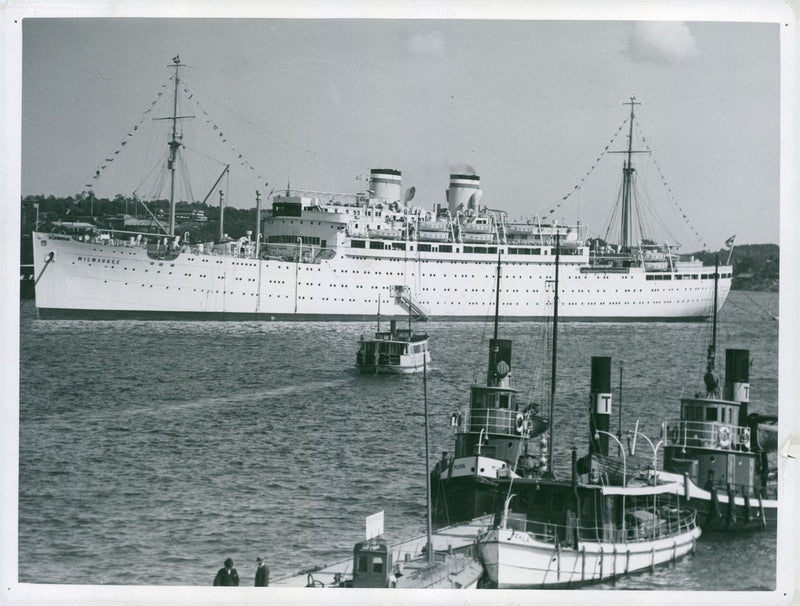 Vessel Milwaukee - Vintage Photograph