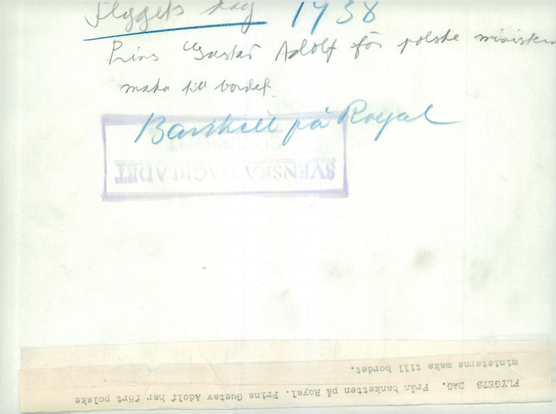 Prince Gustaf Adolf has brought the Polish minister's spouse to the table on the Flying Day banquet at Royal - 11 September 1938 - Vintage Photograph