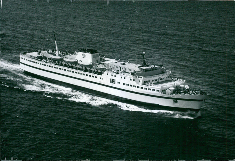 M / S Princess DesirÃ©e II delivered to the GFL (Gothenburg-Frederikshavn route) in Gothenburg 1971. - Vintage Photograph