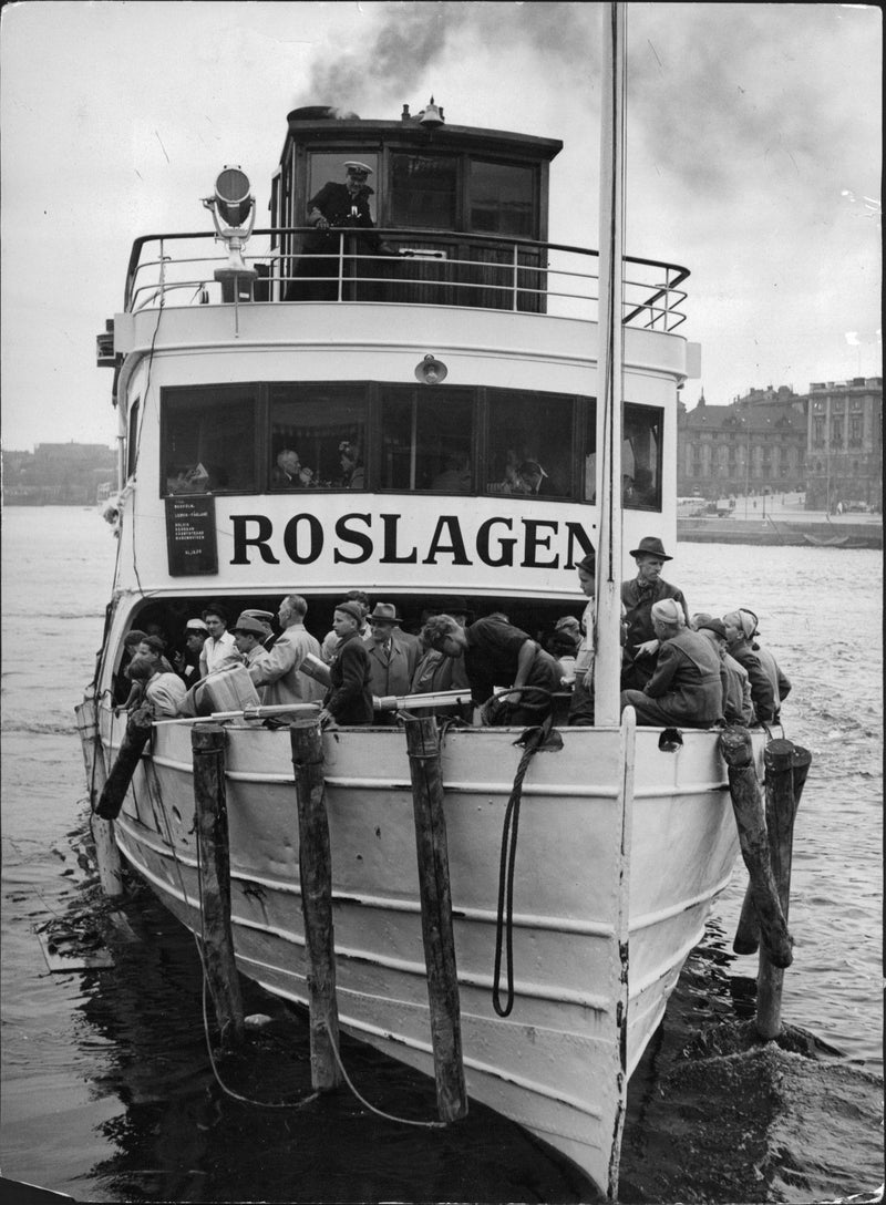 ROSLAGEN - Vintage Photograph