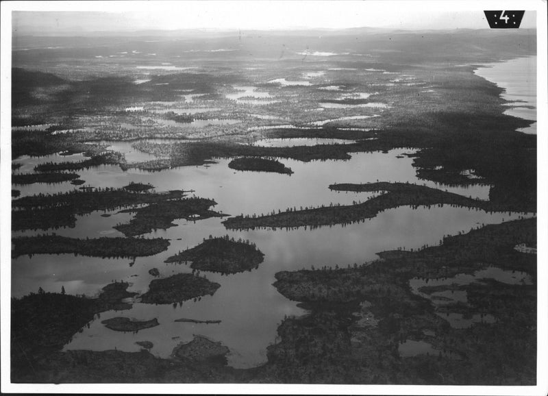 Ahrensbergs Greenland expedition 1931 - Vintage Photograph