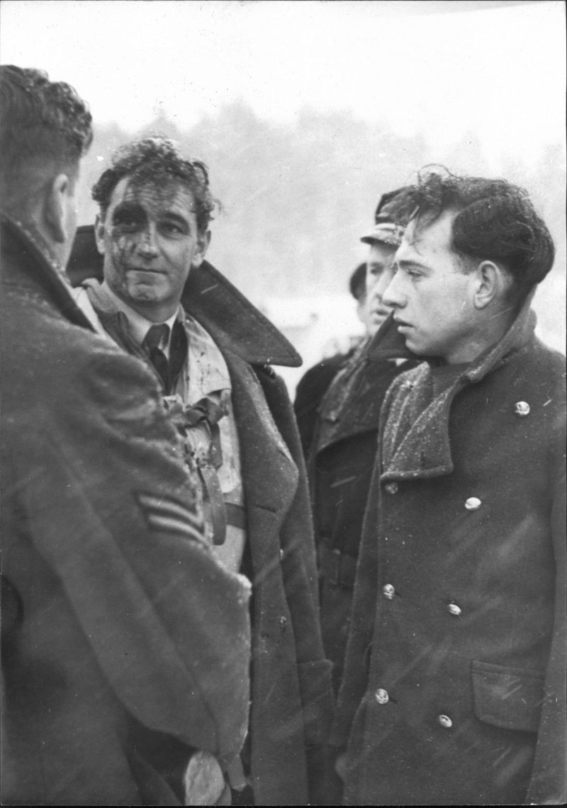 Wing commander Edwards with bloody eye in air accident - Vintage Photograph