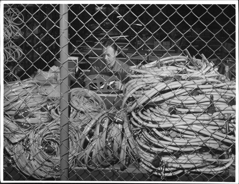 Series production of SAAB's J 29 parts - Vintage Photograph