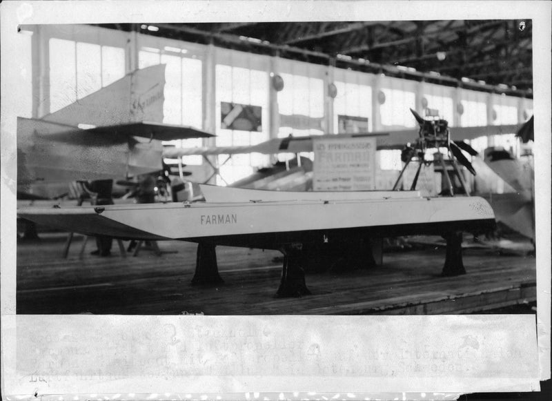 A Farman-glidbÃ¥t with air propeller. - Year 1923 - Vintage Photograph