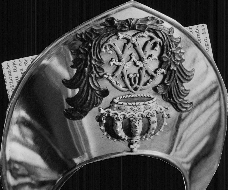 A Swedish officer tray with Adolf Fredrik&