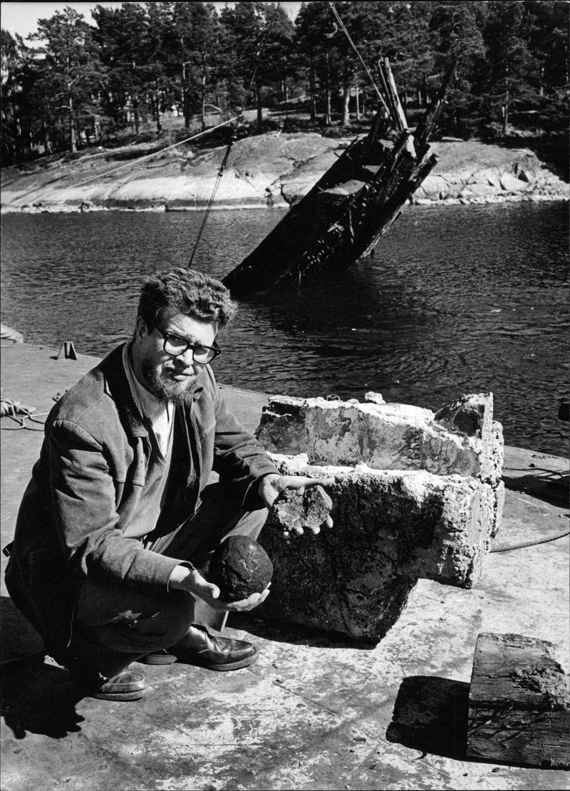 Riksvasa's bottom is lifted out of the water at DjurÃ¶ - Vintage Photograph