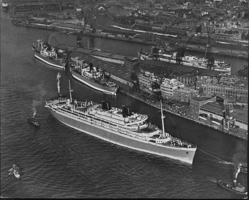 "Willem Ruys" - Year 1948 - Vintage Photograph