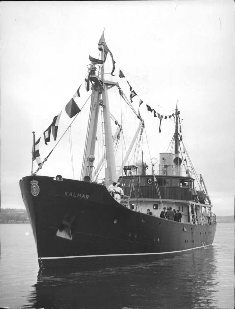 M / S Kalmar on spin in AstrikefjÃ¤rden. - Vintage Photograph