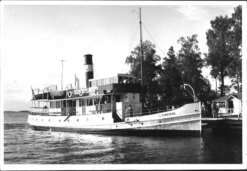 Archipelago boat M / S JL Runeberg - Vintage Photograph