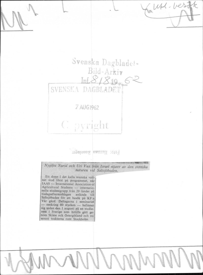 Nygifta Nurid and Uri Wax from Israel enjoy the Swedish nature at SaltsjÃ¶baden - Vintage Photograph