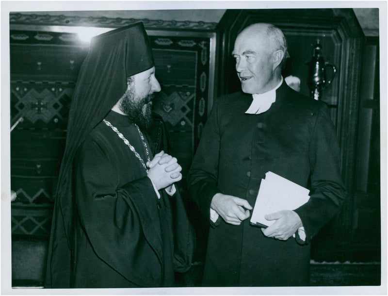 Greek Catholic concert in Engelbrektskyrkan. Tv iguma Athanasius and kyrkoherde Anckar. - 1 October 1938 - Vintage Photograph