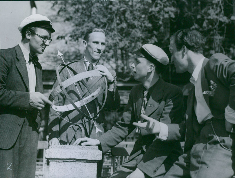Finnish kÃ¥rledarna Sibelius Academy visit the Music School music students - 29 May 1941 - Vintage Photograph