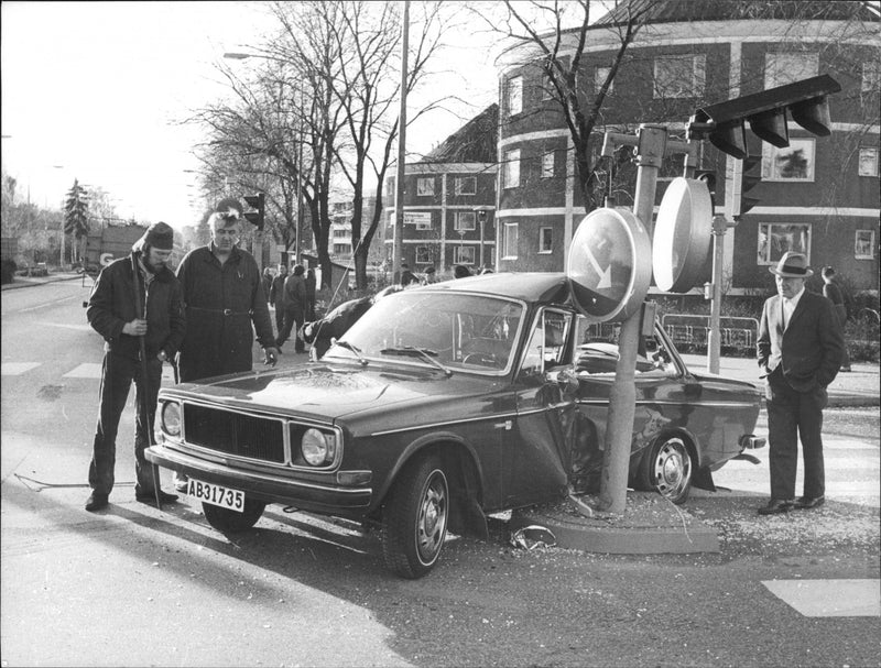 The collision between passenger car and tanker at the junction of Spångavägen-Bällstavägen - Vintage Photograph