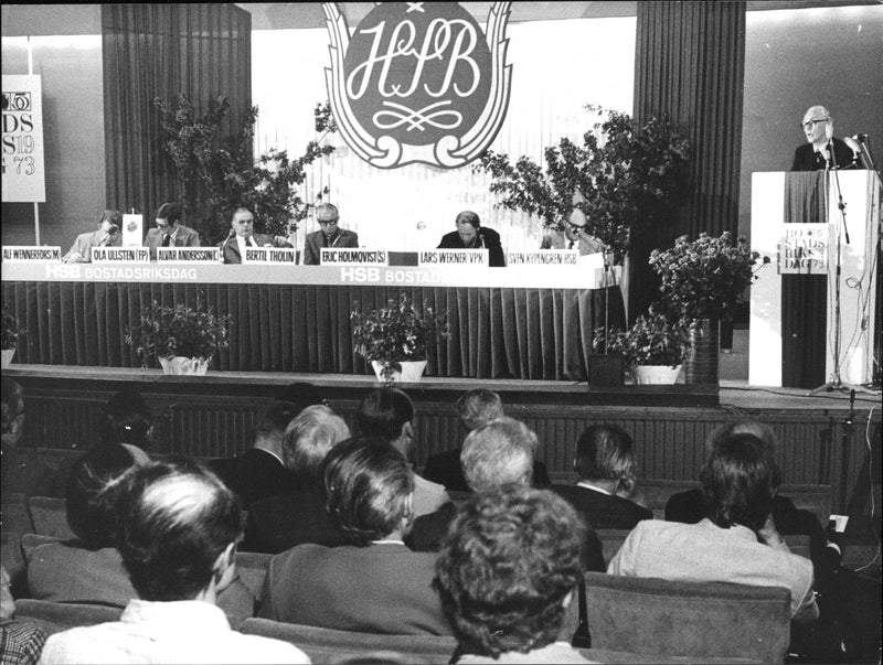 HSB&