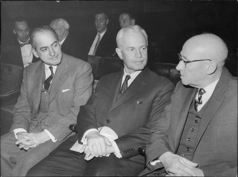New Zealand waterfall manager with the company was at a ceremony in the Stockholm Concert Hall - Vintage Photograph