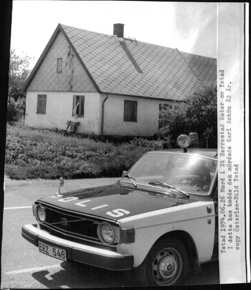 Murder in St. Herrestad east of Ystad: This is the house of the murdered Karl Schön lived in - Vintage Photograph