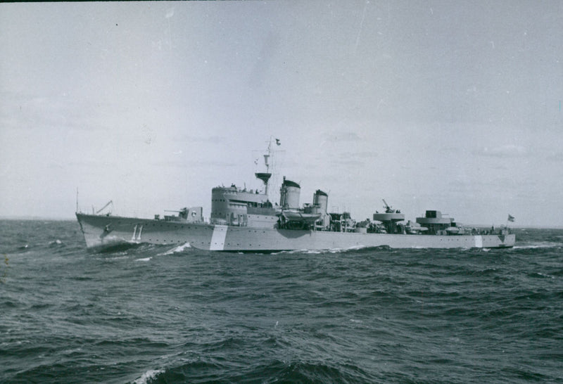 The modified destroyer city Visby on 1135 tons out on sea trials - 1 July 1943 - Vintage Photograph