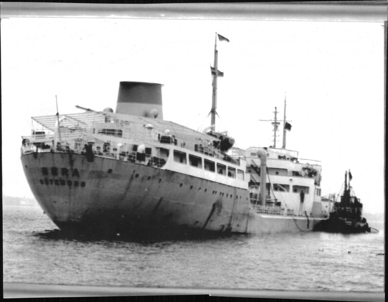 Bera tanker ran aground and four tanks on board exploded - Vintage Photograph