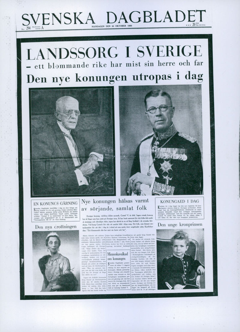 Svenska Dagbladet&#39;s expedition after King Gustaf V&#39;s death. - Vintage Photograph