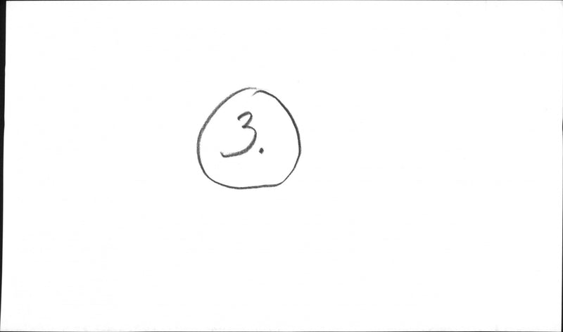 Bilarna förstördes helt efter en våldsam kollision mellan tre bilar - Vintage Photograph