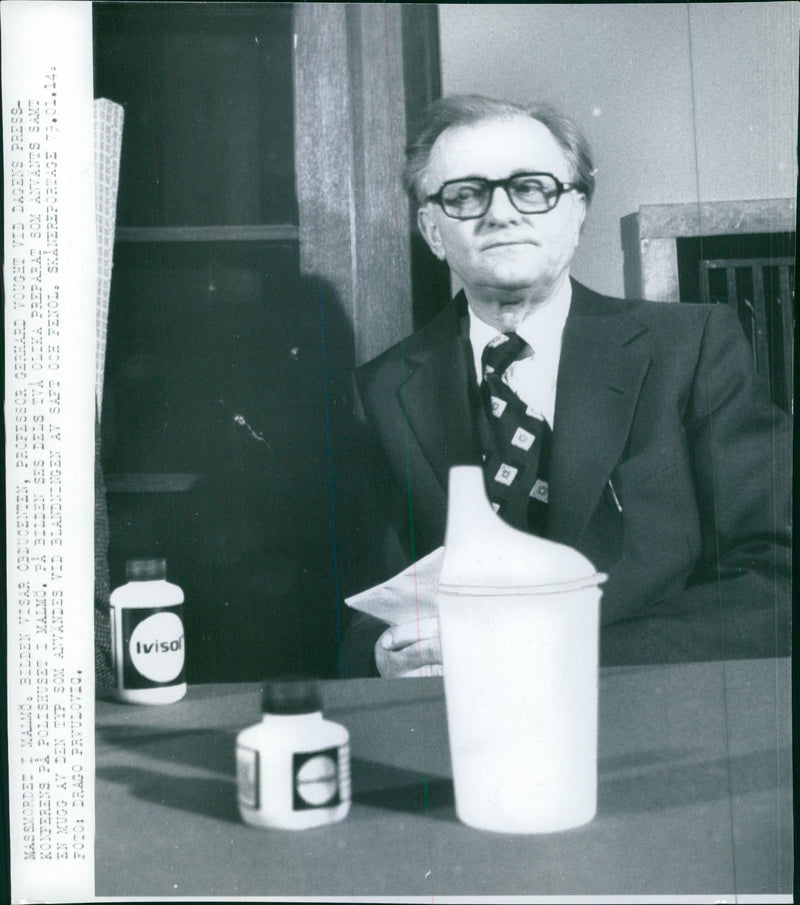 Picture from the hospital murder at the Eastern Hospital - Vintage Photograph