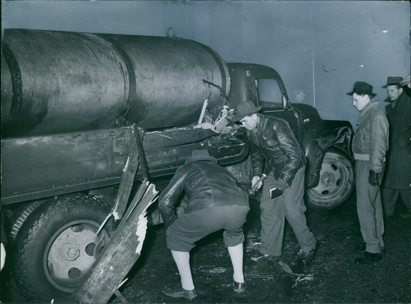 Even the tanker suffered a lot of damage. Bl. a. Wrecked partially broken on the right side - Vintage Photograph