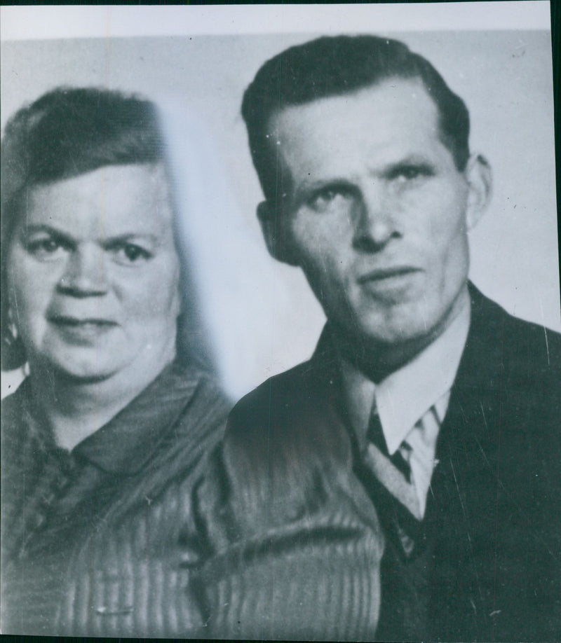 The murdered fisherman Sven Sjölander with wife died - Vintage Photograph