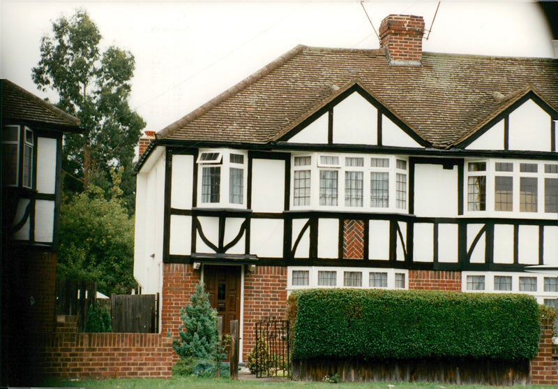 Mowetts home in Barnfield Avenue - Vintage Photograph