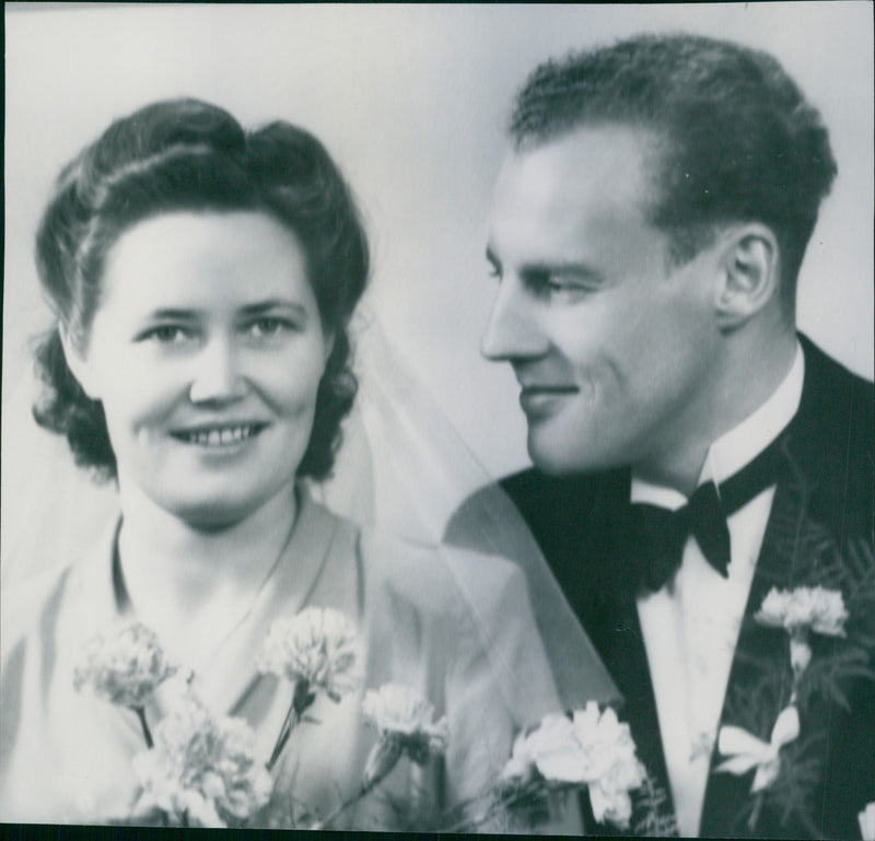 Wedding card of the murdered driver Gosta Larsson and his wife - 27 December 1948 - Vintage Photograph