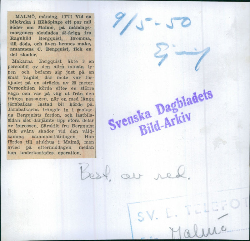 Violent collision between two cars - Vintage Photograph