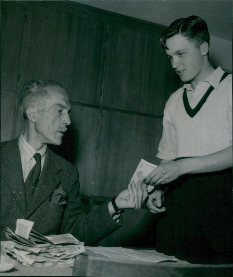 English-Swedish poetry at the Sigtunaskolan - 31 July 1946 - Vintage Photograph