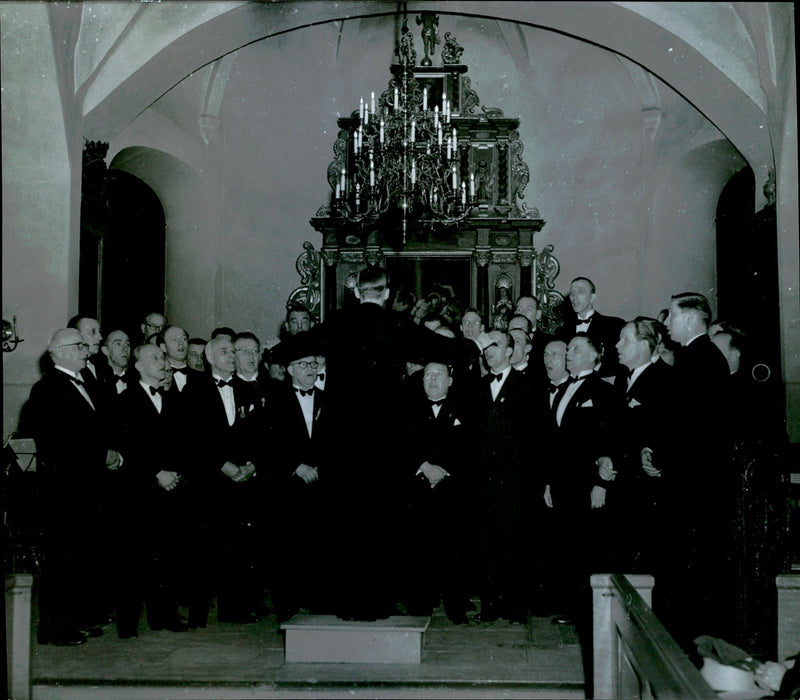 SÃ¶dertÃ¤lje singer at the jubilee concert - 26 March 1949 - Vintage Photograph