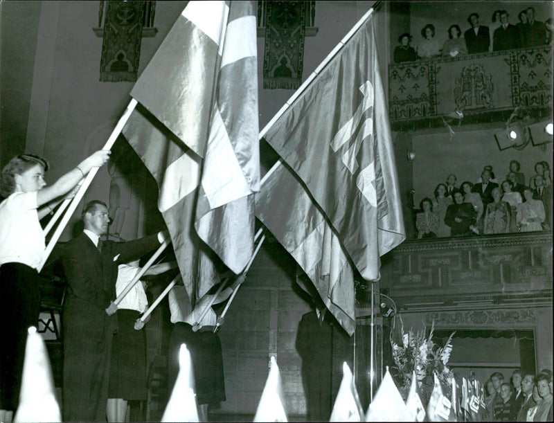 TCO-soarÃ© launched a propaganda campaign in the Concert Hall - 28 September 1949 - Vintage Photograph