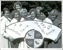 Good copy girls from GÃ¤strikland around their own pre-made landscape emblem - Vintage Photograph