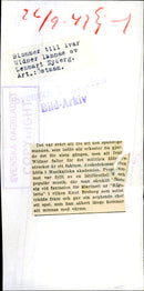 Ivar Widner got flowers at the farewell concert at the Royal Academy of Music - 26 September 1919 - Vintage Photograph