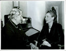 Gurli Hertzman-Ericson and Viveka Starfelt the poetic conference. - Vintage Photograph