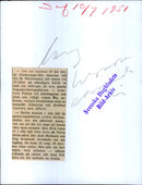 Olle receives H. Hiersemann with his Volkswagen on new, old days the parking lot at Jacob Street. - Vintage Photograph