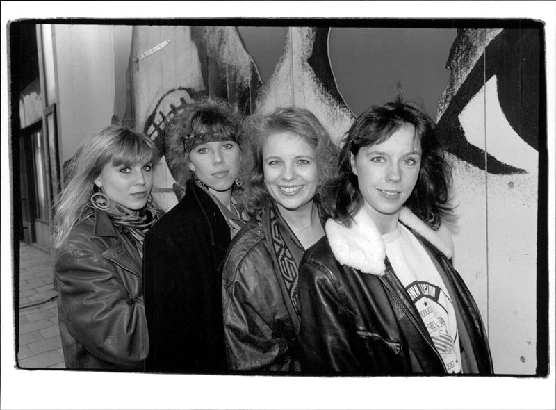 Members of the music group Ainbusk Singers from Gotland. - Vintage Photograph
