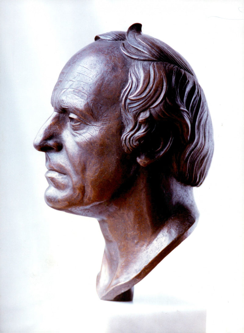 Achmatovamuseet in St. Petersburg. Sculpture of the writer Joseph Brodsky, as the Dutch painter Karel Willinks widow has sculpted. - Vintage Photograph