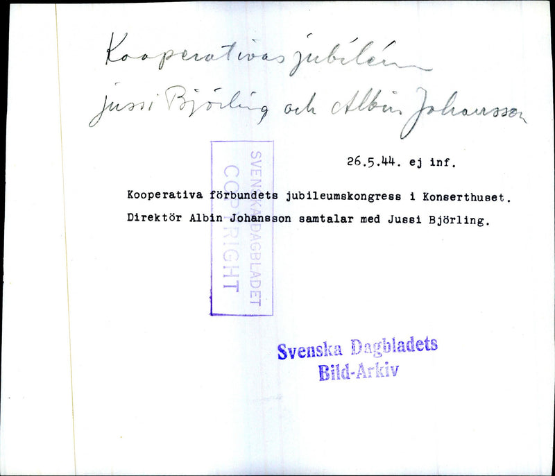 Cooperative Association's anniversary congress in the Concert Hall. Albin Johansson talks with Jussi BjÃ¶rling - 26 May 1944 - Vintage Photograph
