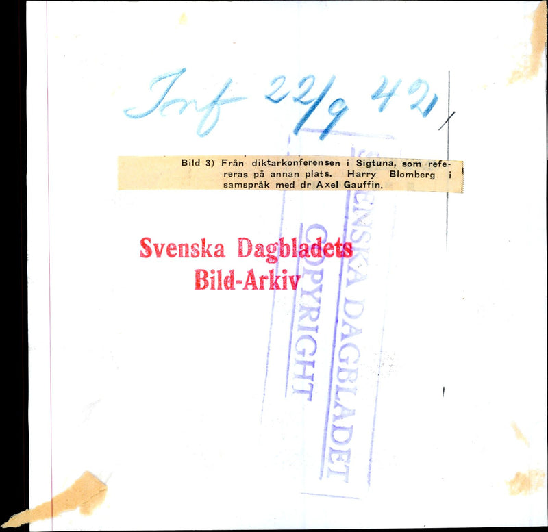 Harry Blomberg in co-operation with Dr Axel Gauffin during the poetry conference in Sigtuna - 22 September 1942 - Vintage Photograph