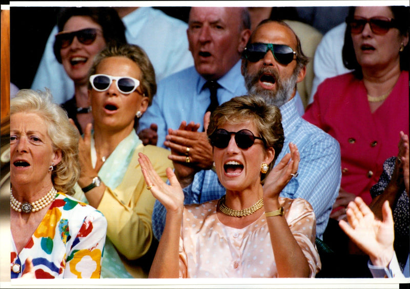 Princess Diana cheerfully welcomes the audience - Vintage Photograph