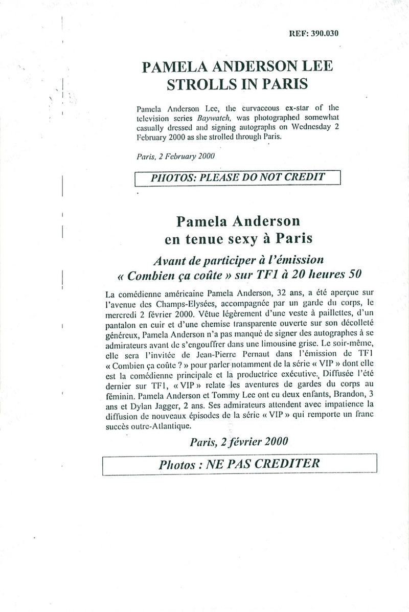 Pamela Anderson photographed during his visit to Paris. - Vintage Photograph