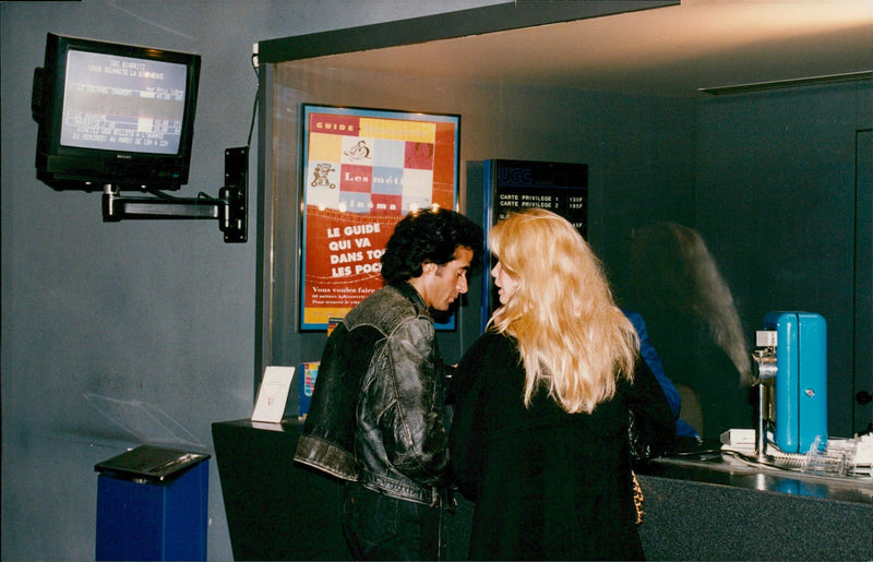 David Copperfield and Claudia Schiffer in Paris - Vintage Photograph