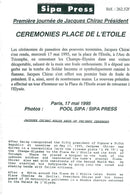 Jacques Chirac welcomes the public&