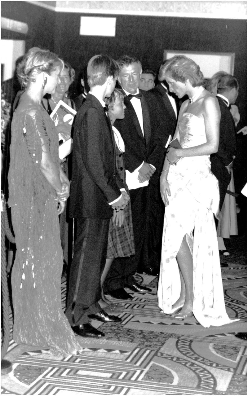 Princess Diana with younger prins- and Princess of Wales, Max Rennie and Helen Pearce - Vintage Photograph