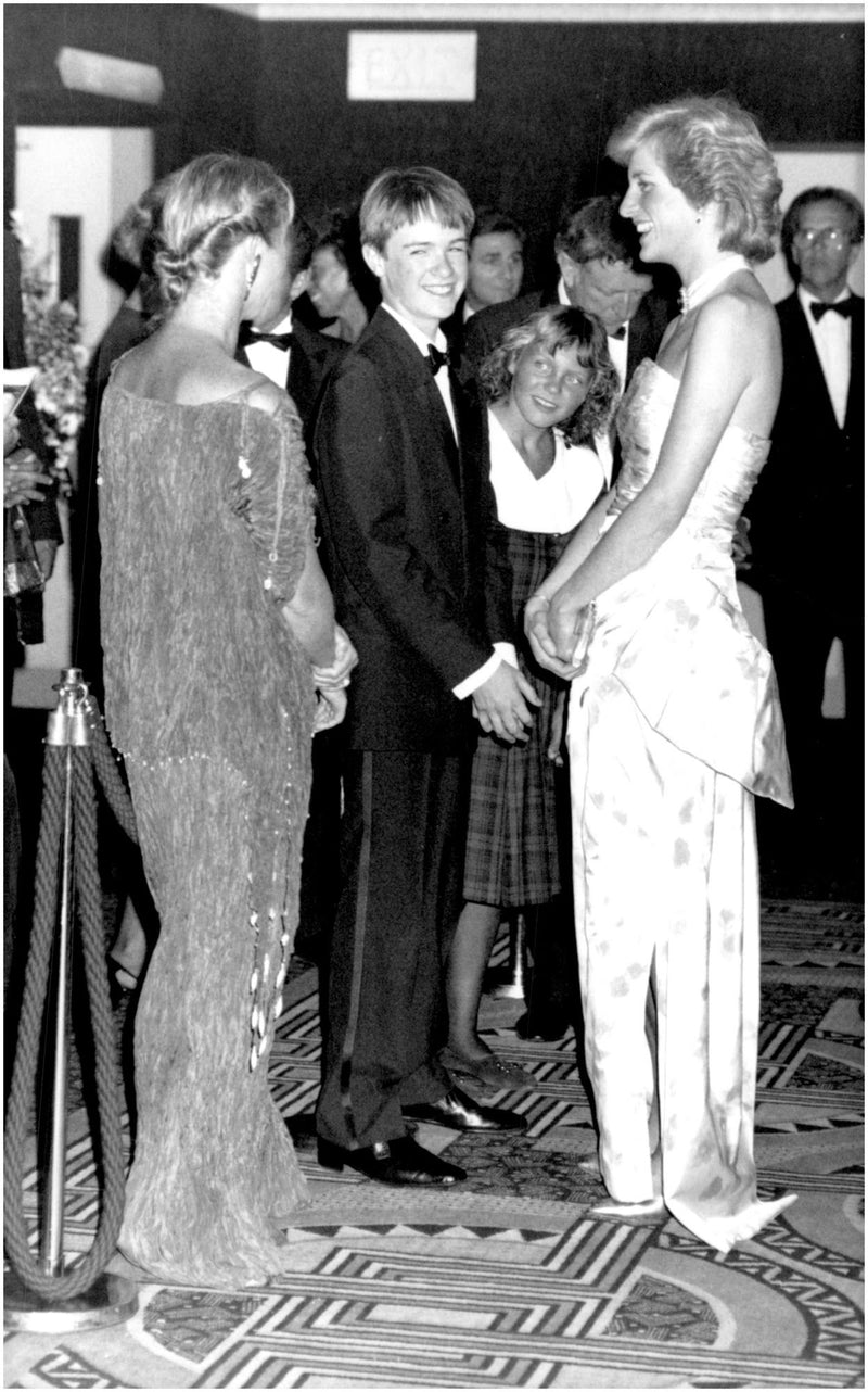 Princess Diana with younger prins- and Princess of Wales, Max Rennie and Helen Pearce - Vintage Photograph